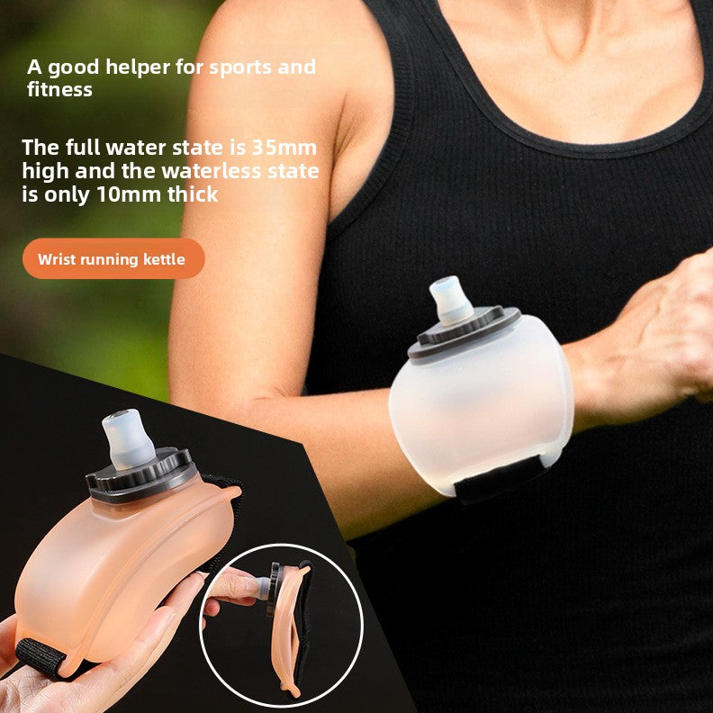 Portable Wrist Water Bottle, Running Wrist Bottle 200ml Portable Sports Wearable Handsfree with Nozzle Wrist Water Bottle for Out Jogging, Practicing Yoga,Swimming,Riding