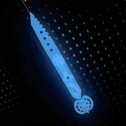 Wire-controlled hidden blade, rotatable blade